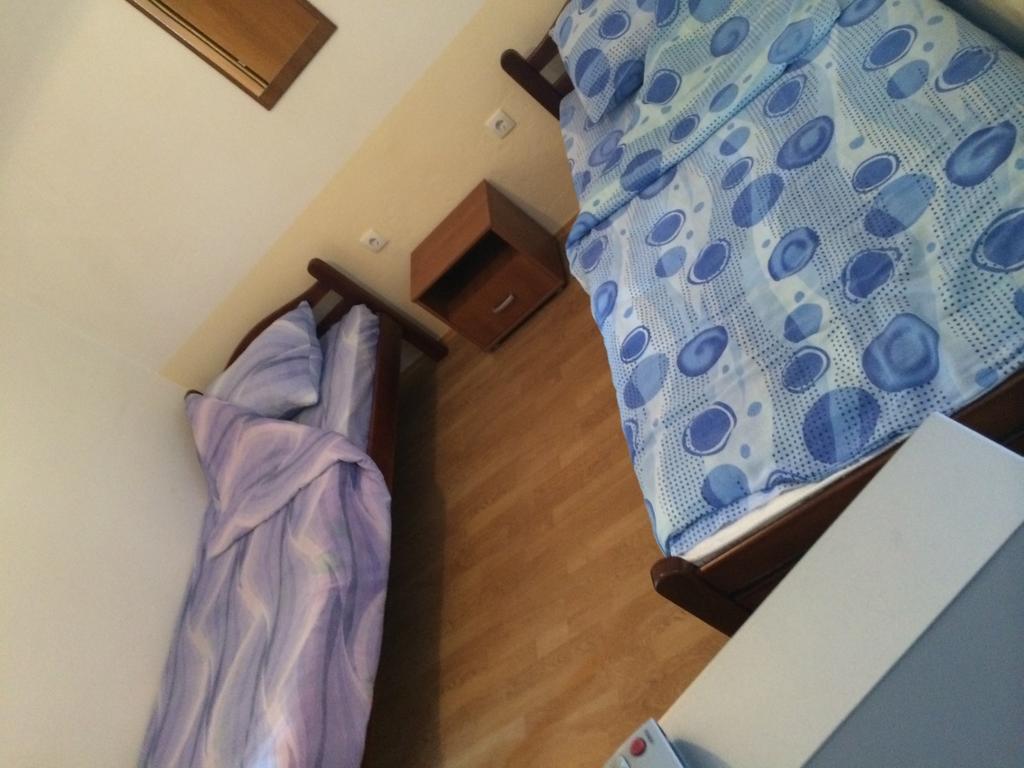 Apartments Avram Вършац Стая снимка